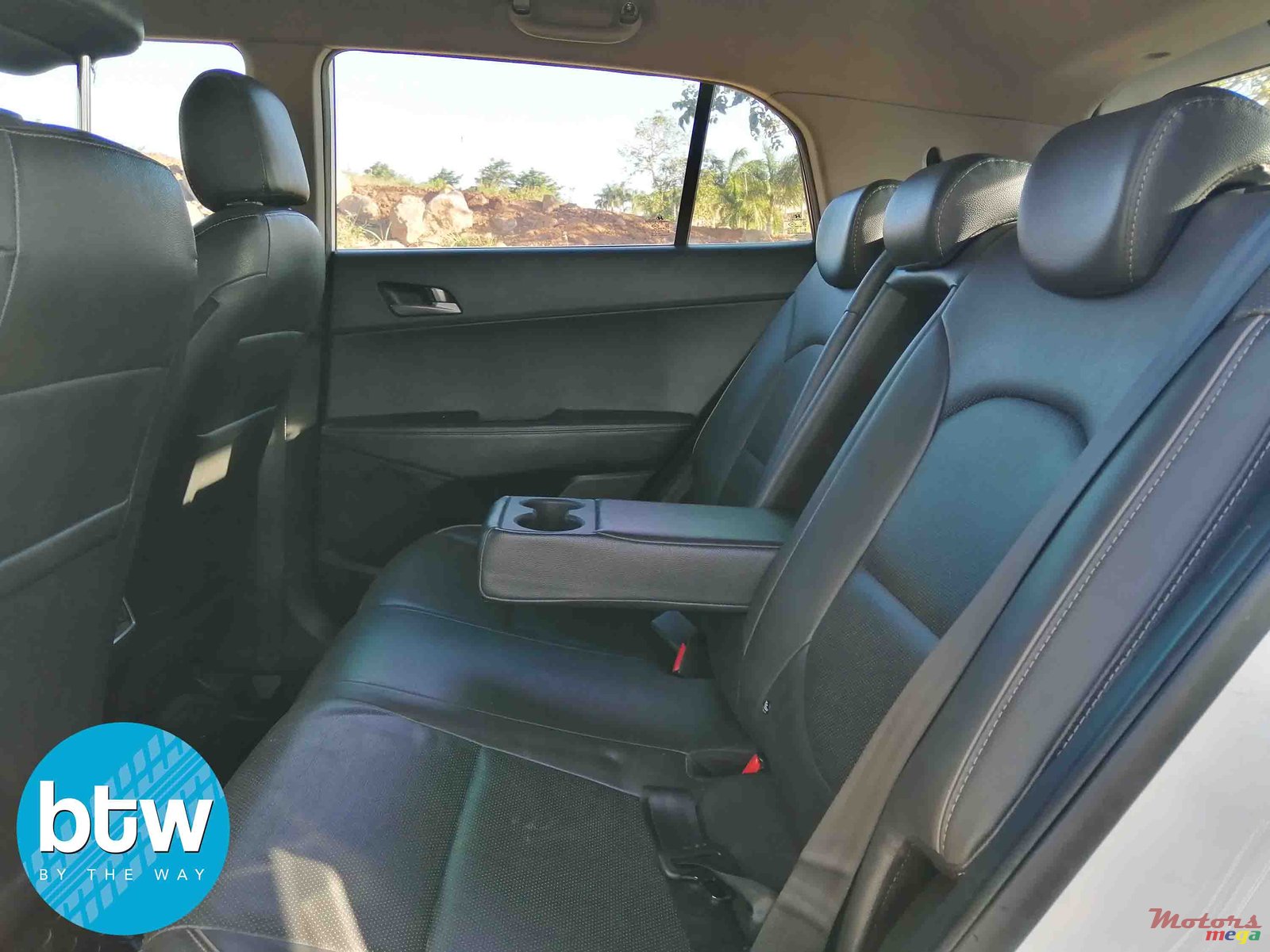 2017' Hyundai photo #4