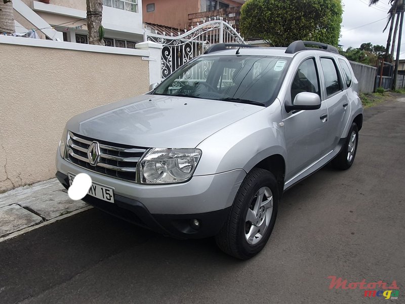 2015' Renault Duster 2015 photo #1