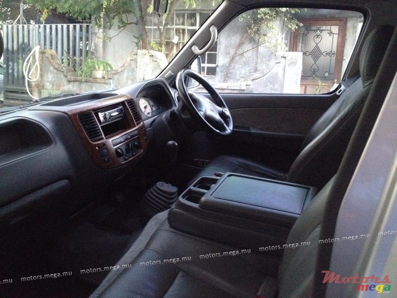 2007' Nissan photo #2