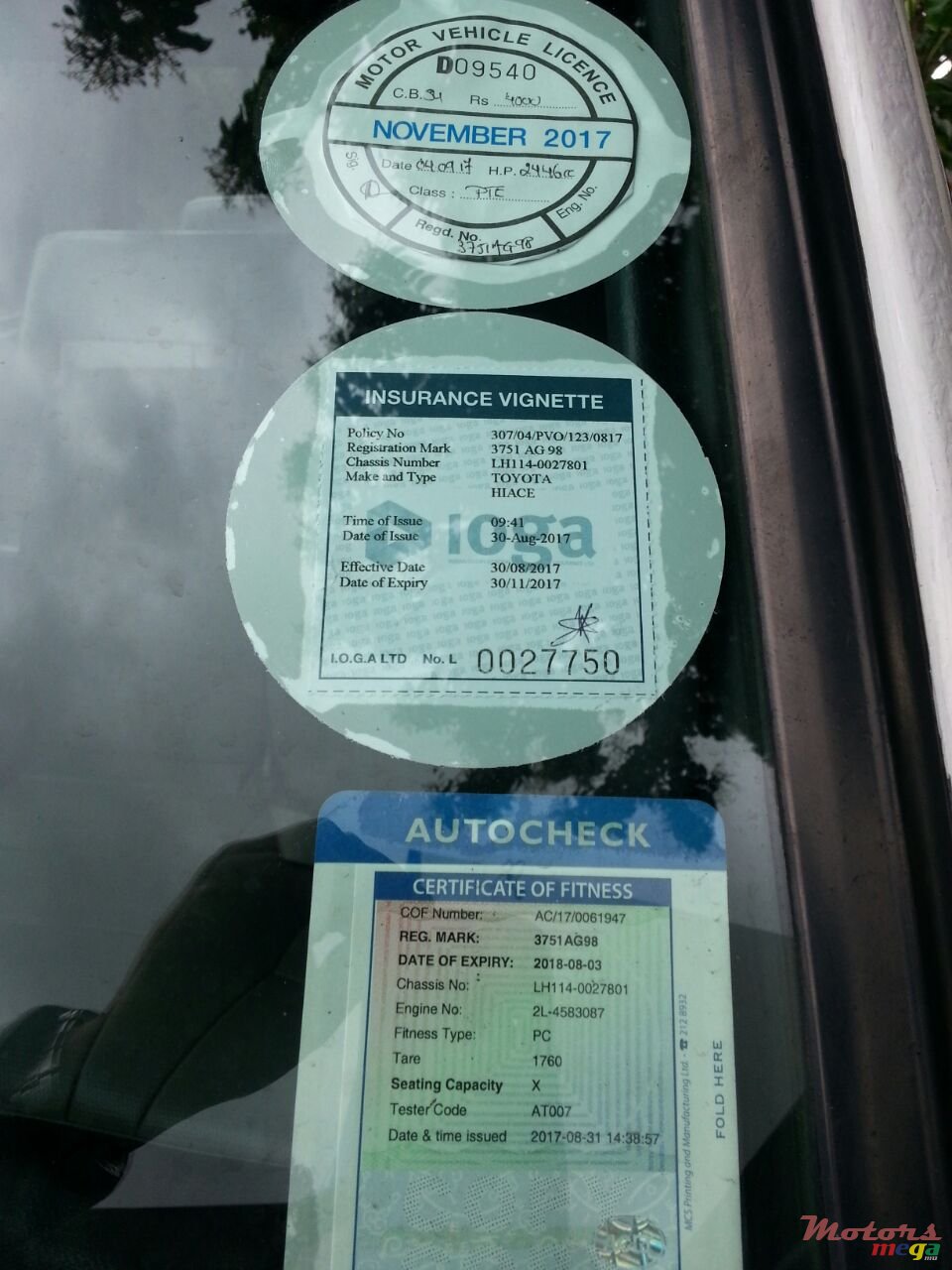 1998' Toyota HiAce photo #7