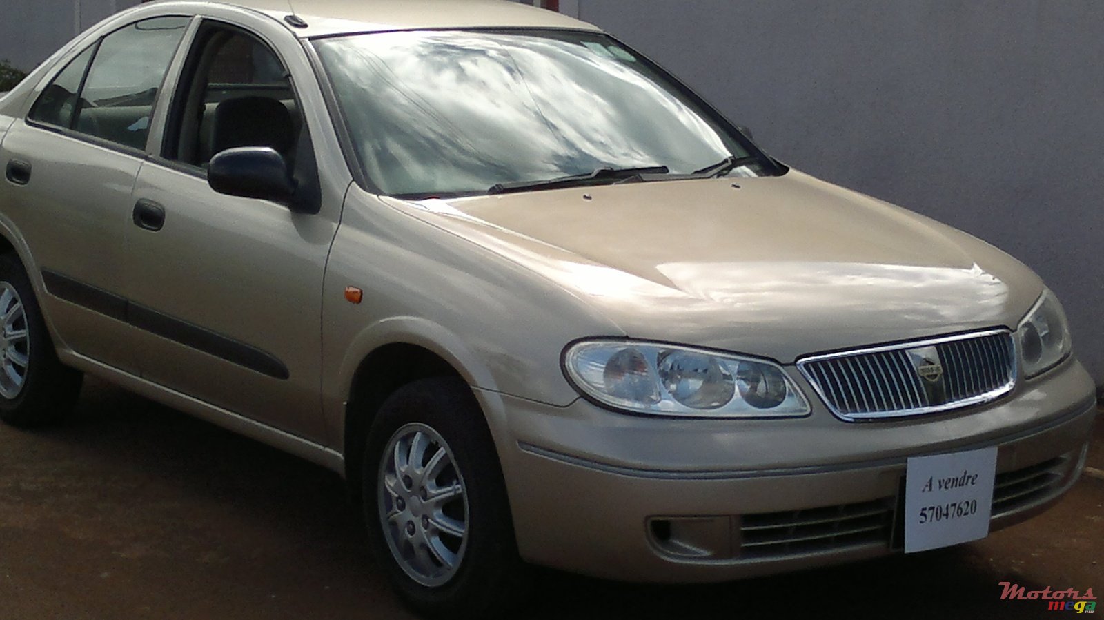 2004' Nissan N17 photo #1