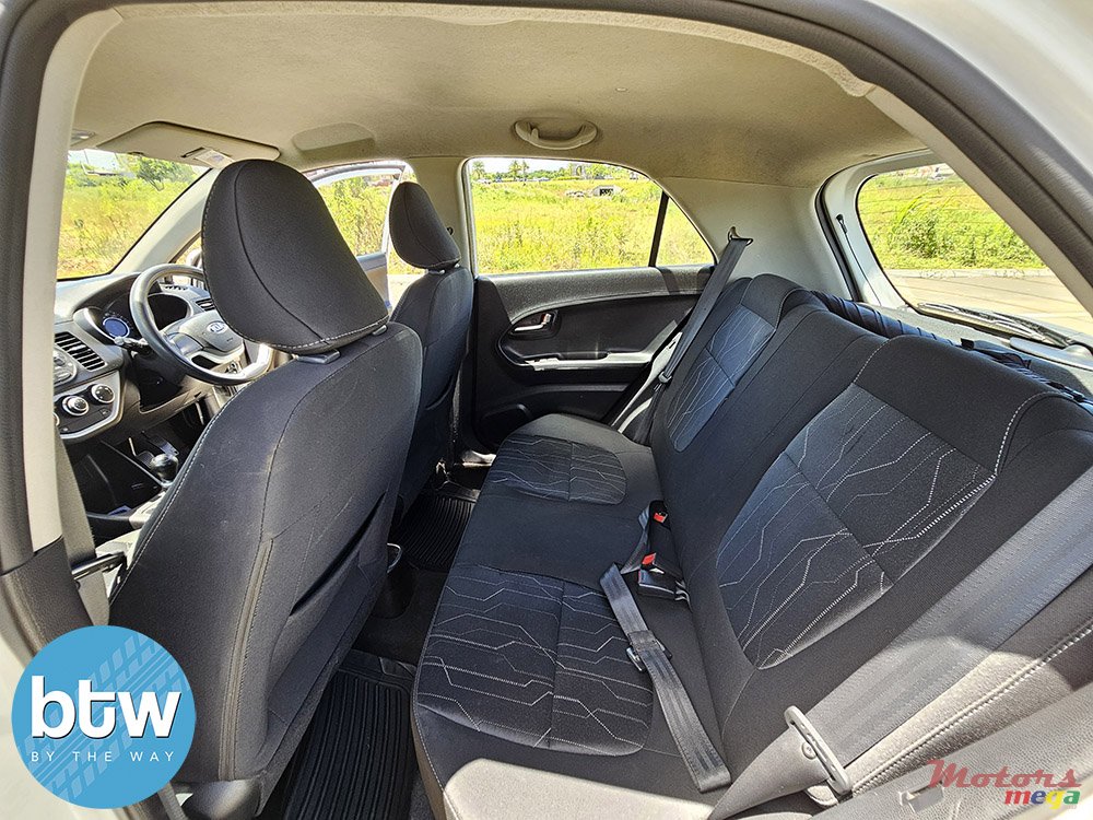 2017' Kia Picanto photo #6