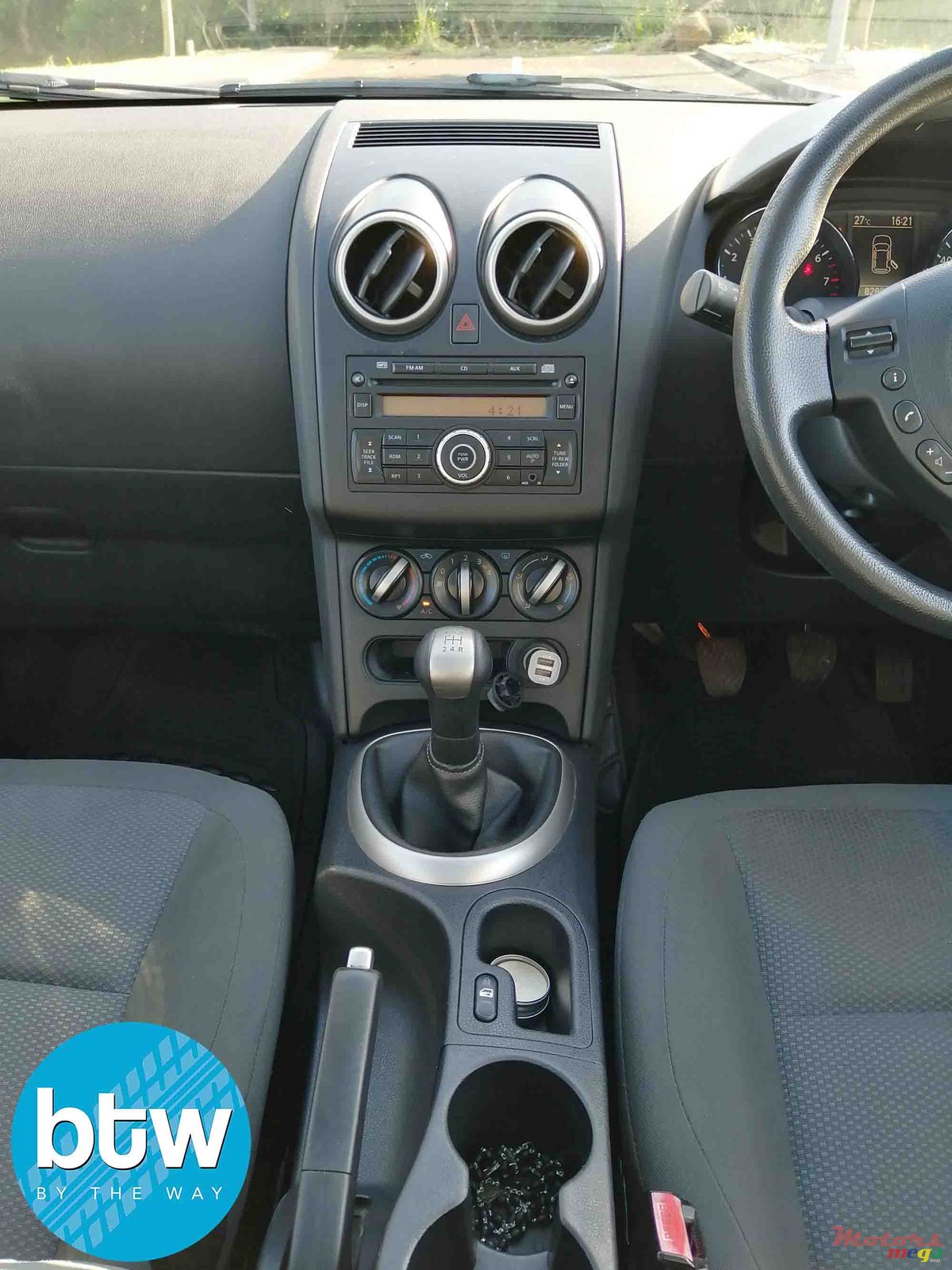 2012' Nissan Qashqai +2 photo #4