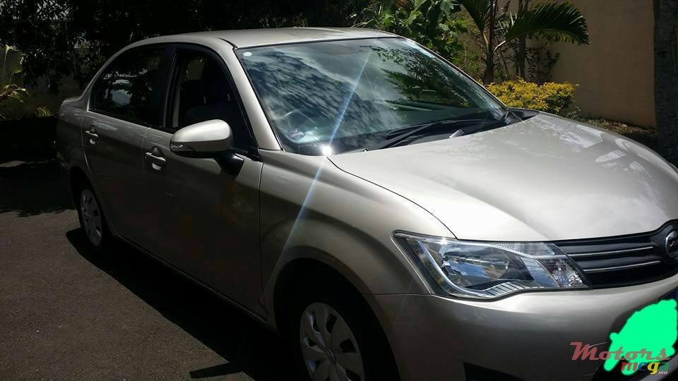 2013' Toyota Axio photo #2