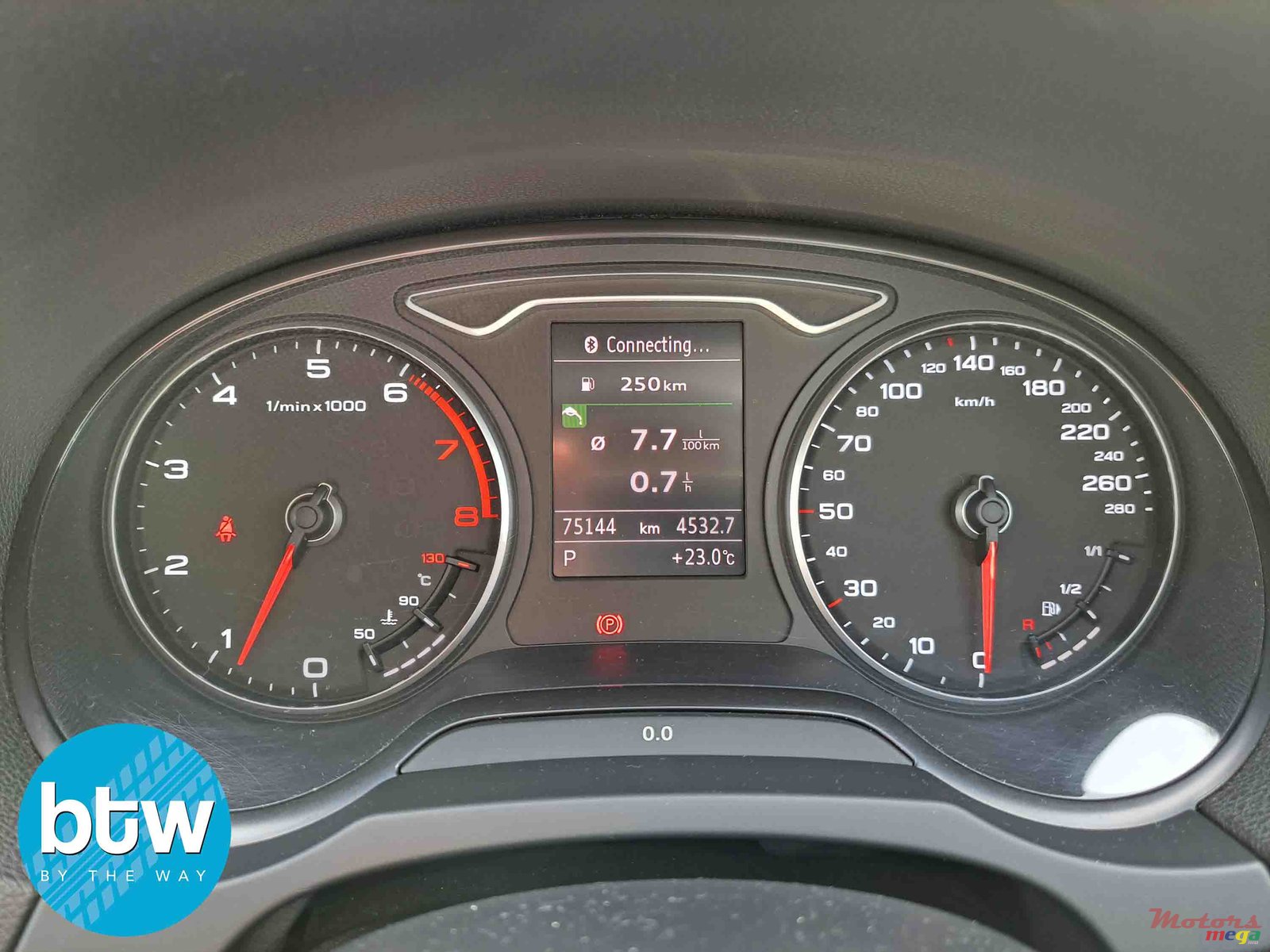 2016' Audi A3 photo #7