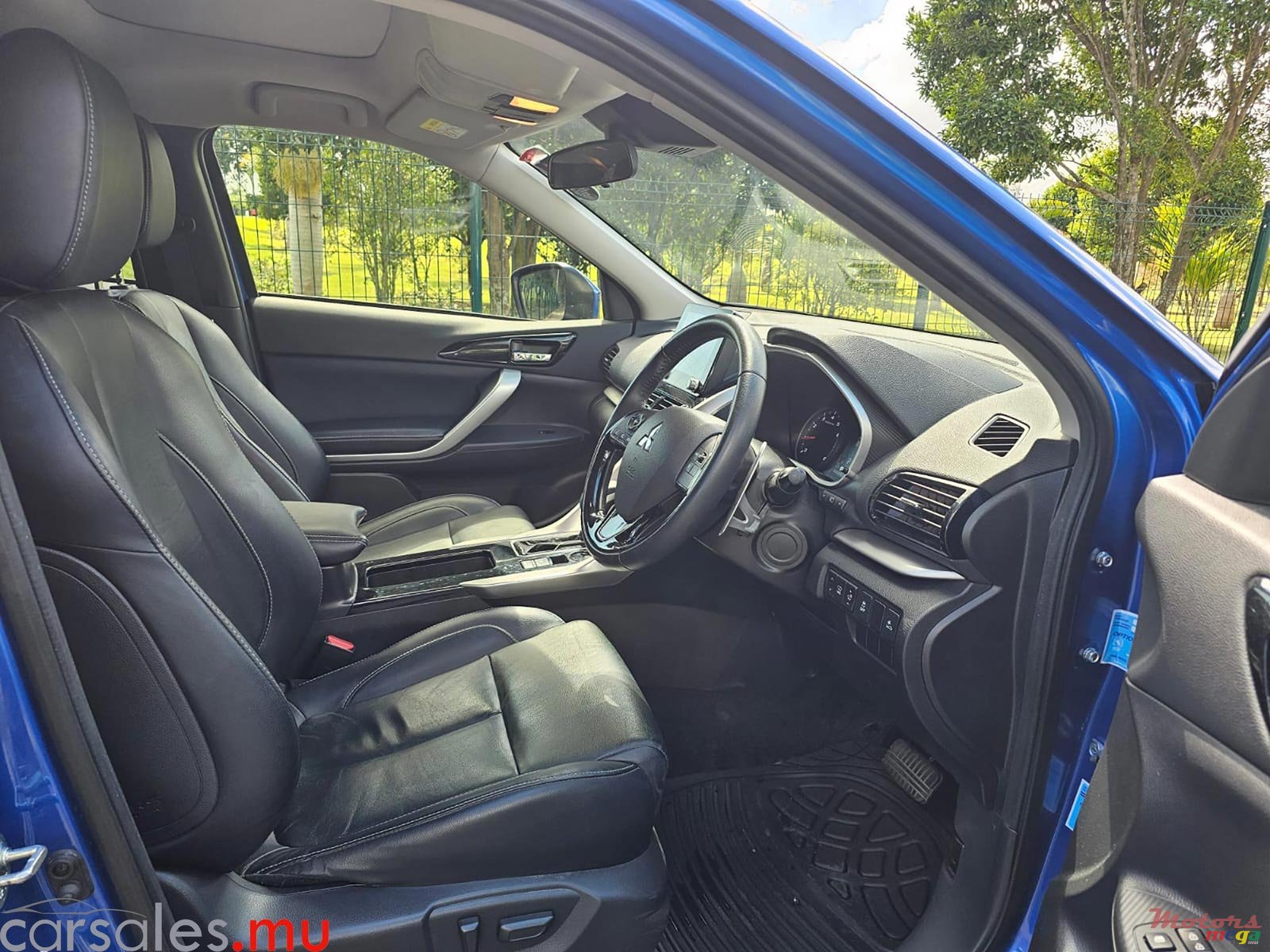 2023' Mitsubishi Eclipse 1.5T Intense photo #6