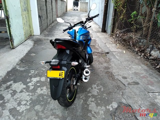 2019' Suzuki Gixxer photo #5