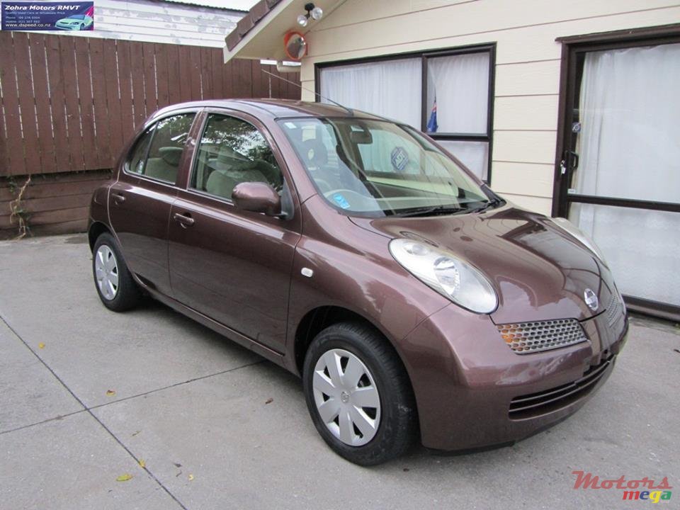 2005' Nissan Micra photo #1