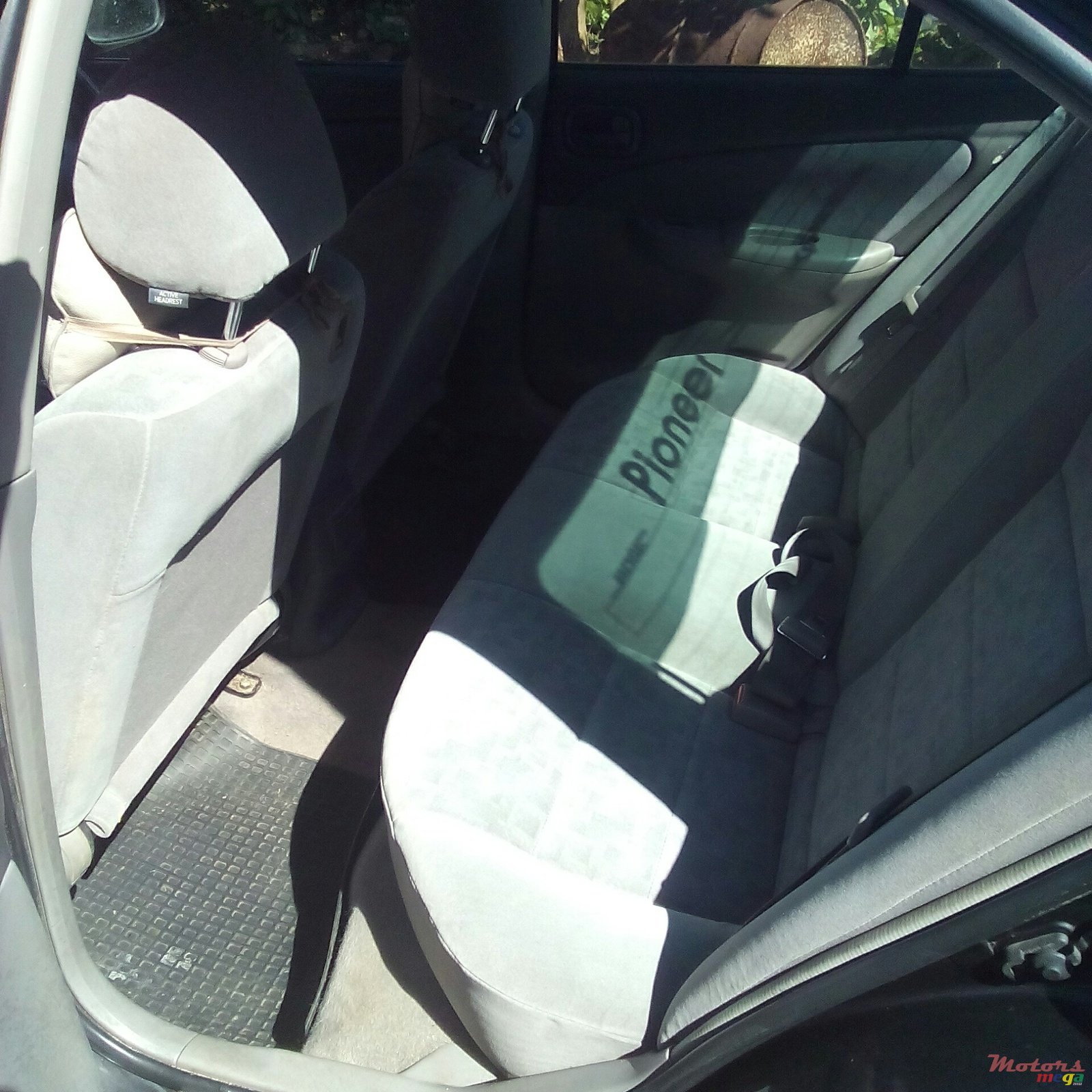 1999' Nissan Sunny photo #5