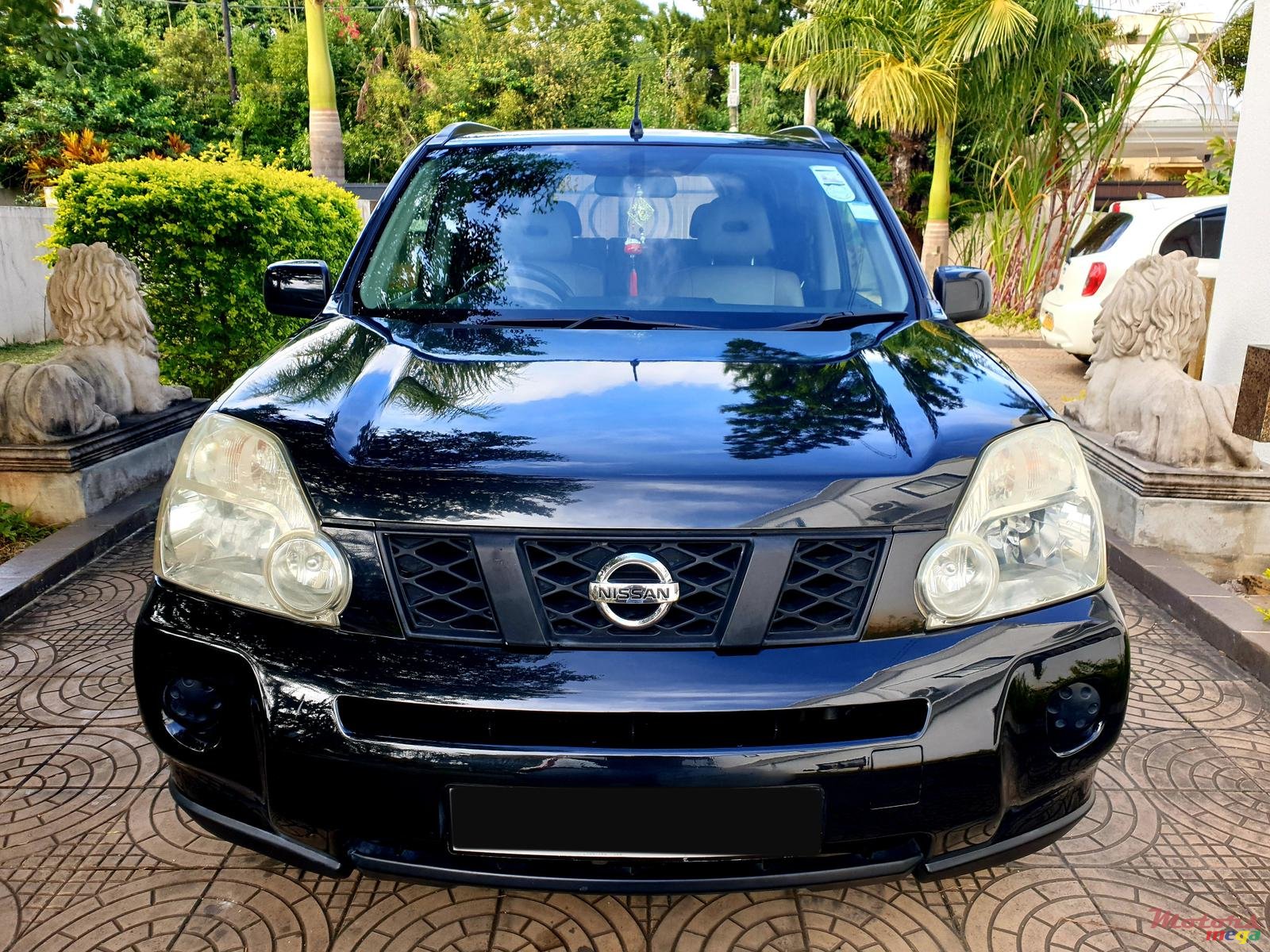 2008' Nissan X-Trail 4x4 photo #1