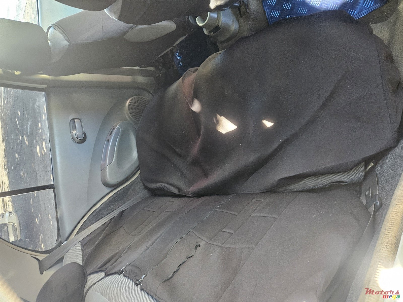 2003' Nissan March photo #2