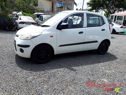 2010' Hyundai i10 photo #3