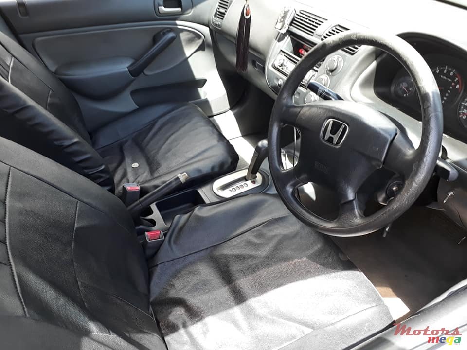 2001' Honda Civic ES8 photo #3