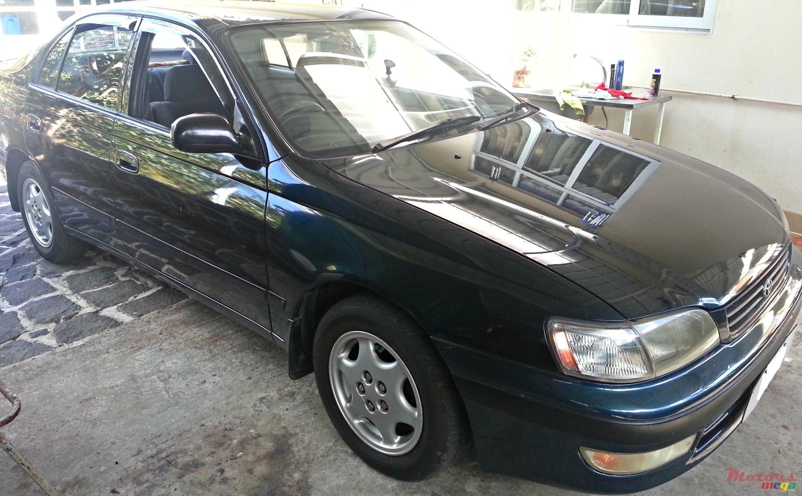 1995' Toyota Corona photo #1