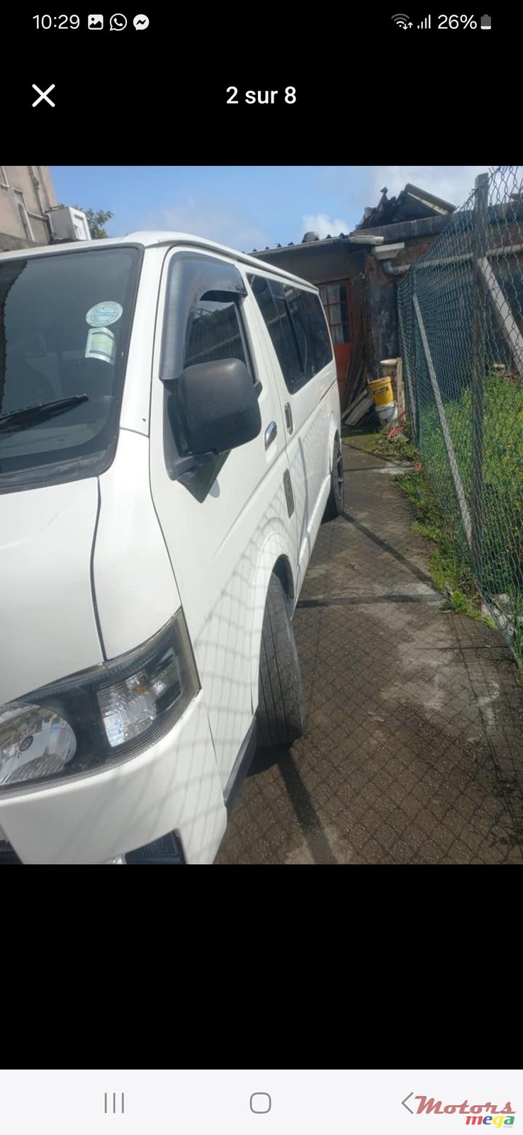 2008' Toyota Hiace photo #3