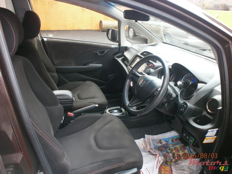 2012' Honda Fit fit photo #7