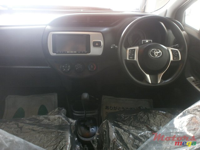 2015' Toyota Vista VITZ photo #5