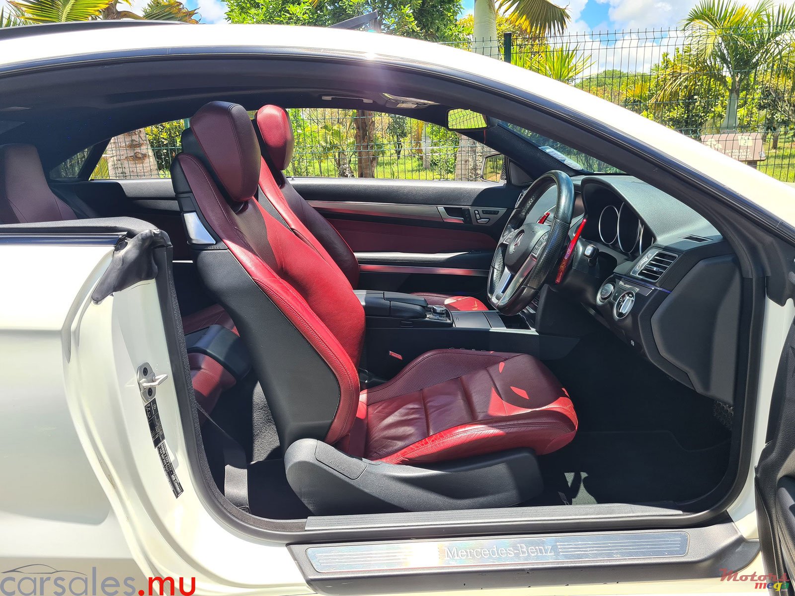 2015' Mercedes-Benz E 200 AMG Coupe 2.0 photo #6