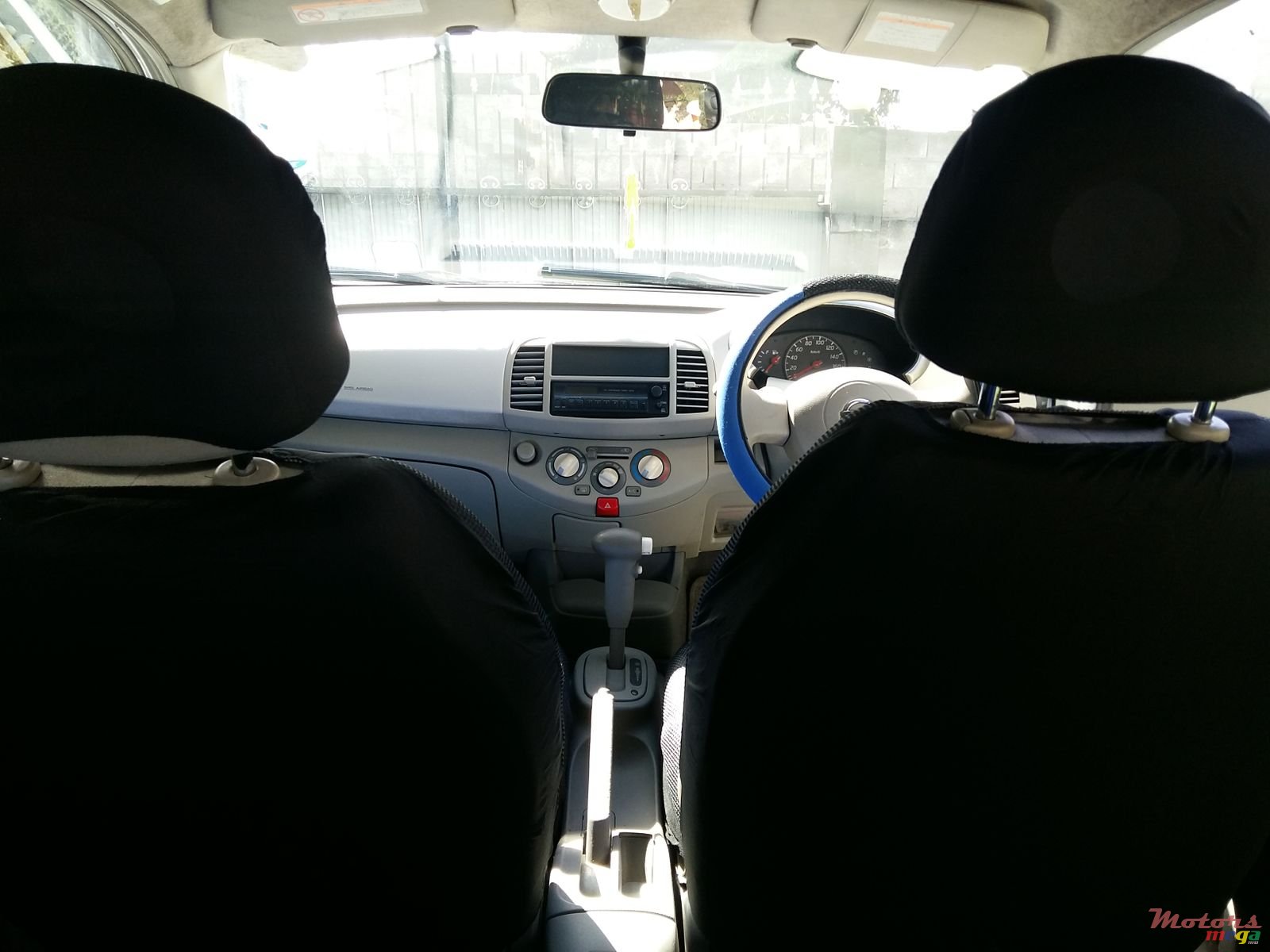 2002' Nissan photo #5