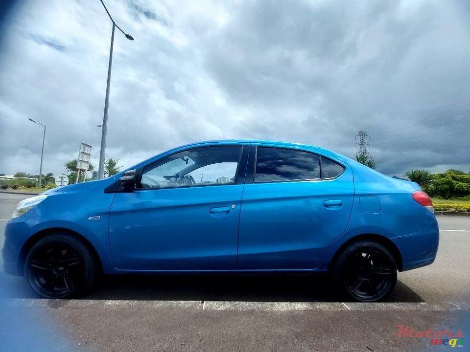 2016' Mitsubishi Attrage photo #6