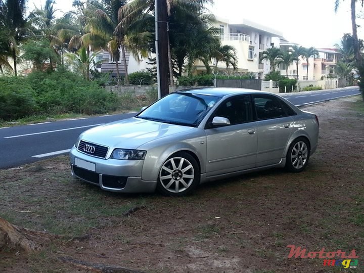 2002' Audi A4 Sedan Sport photo #1