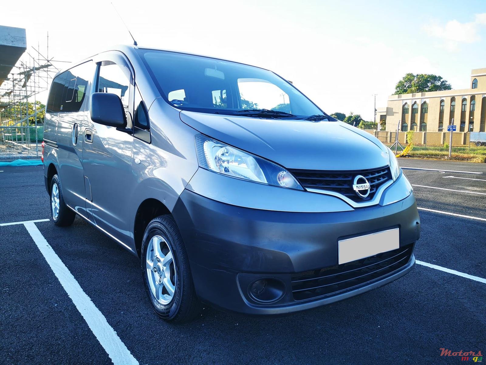 2016' Nissan NV200 Goods Vehicle photo #2