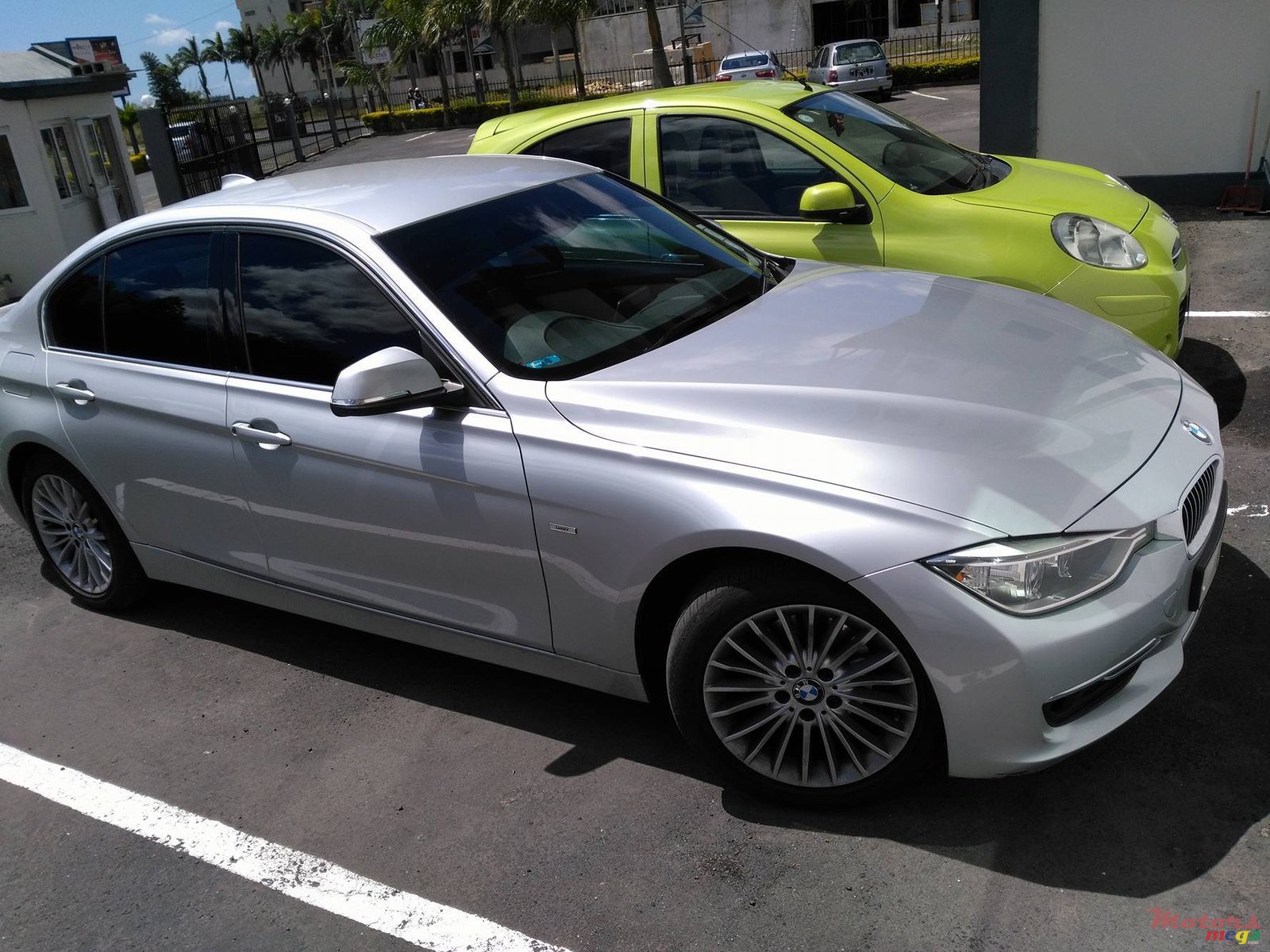 2012' BMW 320 i photo #3