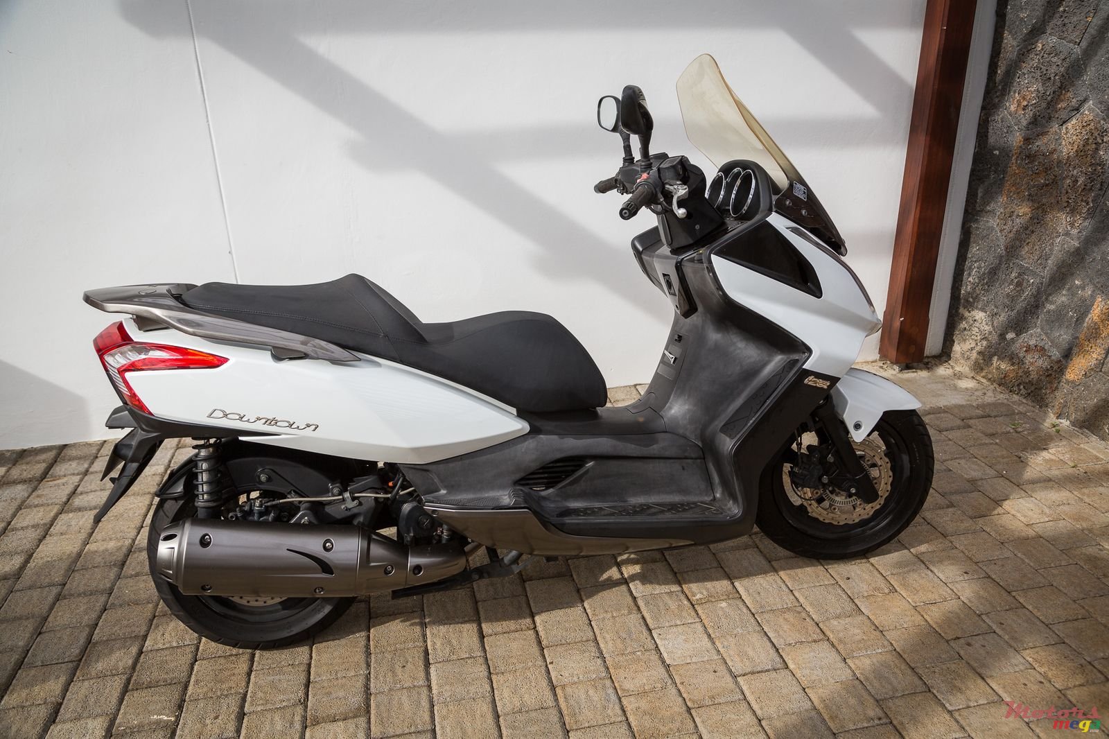 2013' Kymco Downtown 125 photo #1