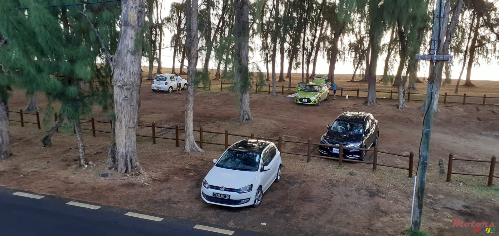 2010' Volkswagen Polo photo #2