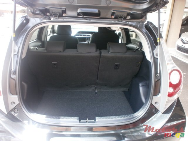 2013' Toyota Prius c AQUA photo #4