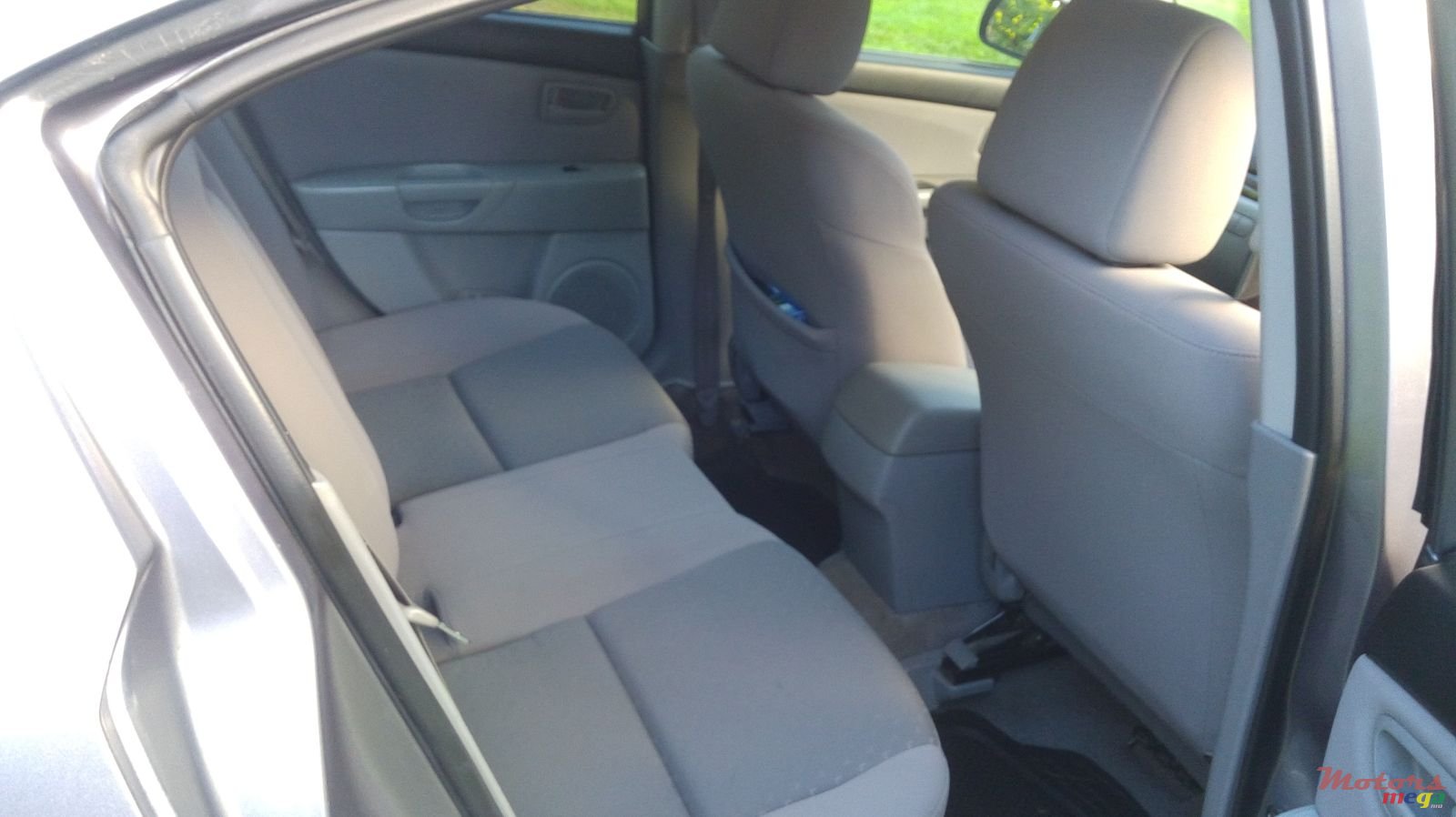 2005' Mazda Mazda3 photo #6