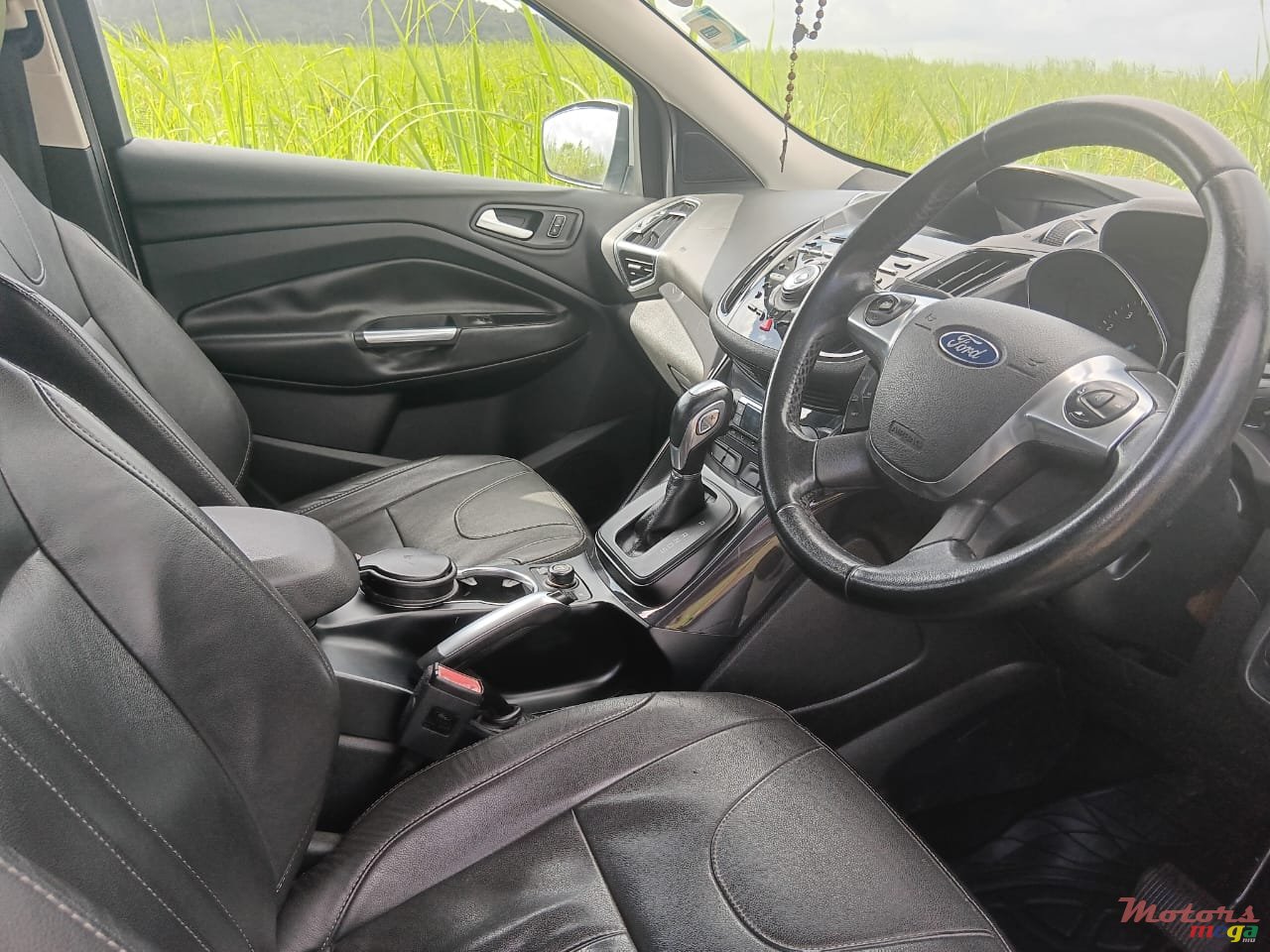 2014' Ford Kuga photo #7