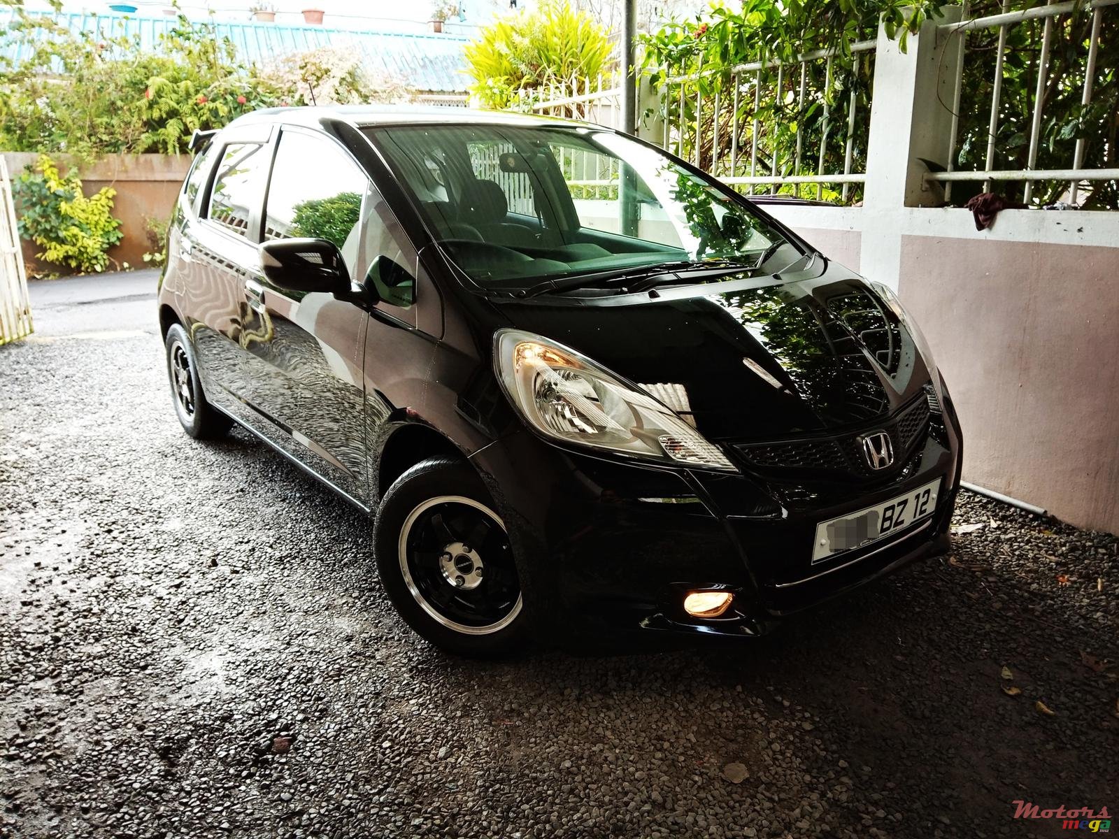 2012' Honda Fit BZ 2012 photo #1