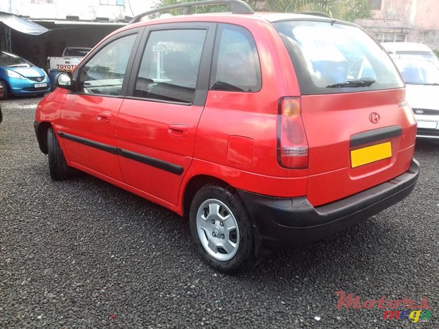 2001' Hyundai Matrix photo #3