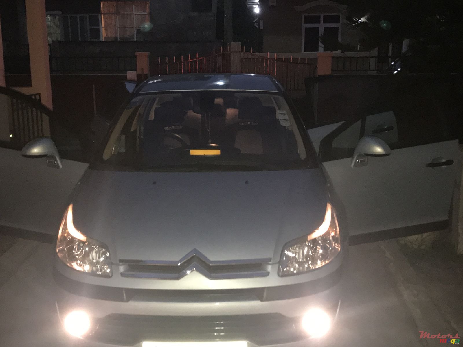 2006' Citroen C4 photo #1