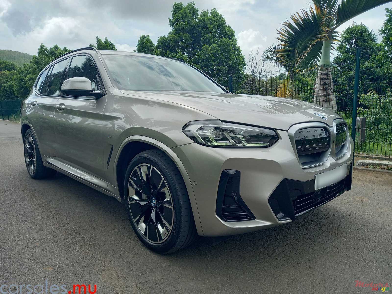 2022' BMW iX3 M Sport Line photo #2