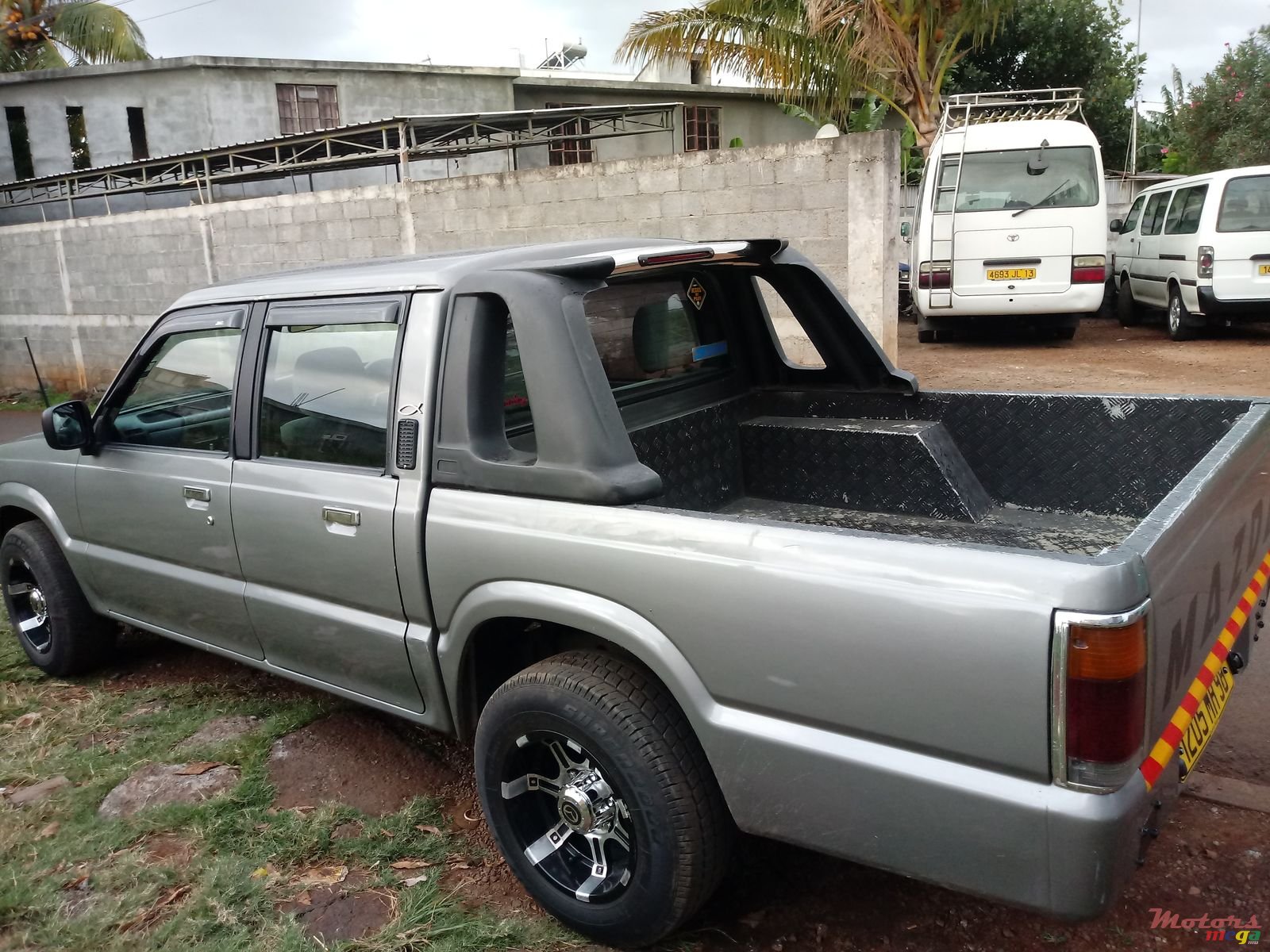 1998' Mazda B2500 photo #6