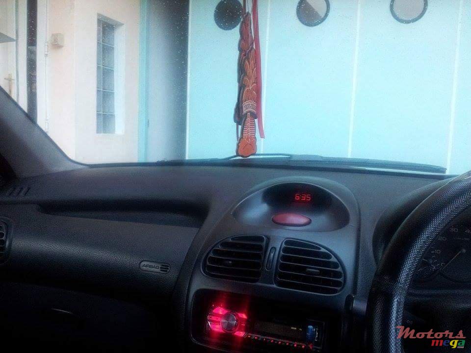 1999' Peugeot 206 photo #4