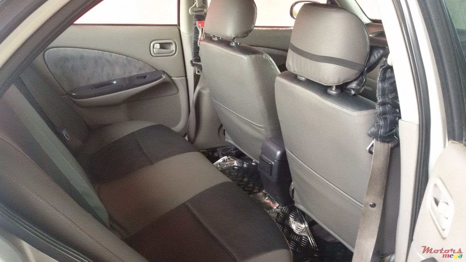 2000' Nissan Sunny N16 photo #3