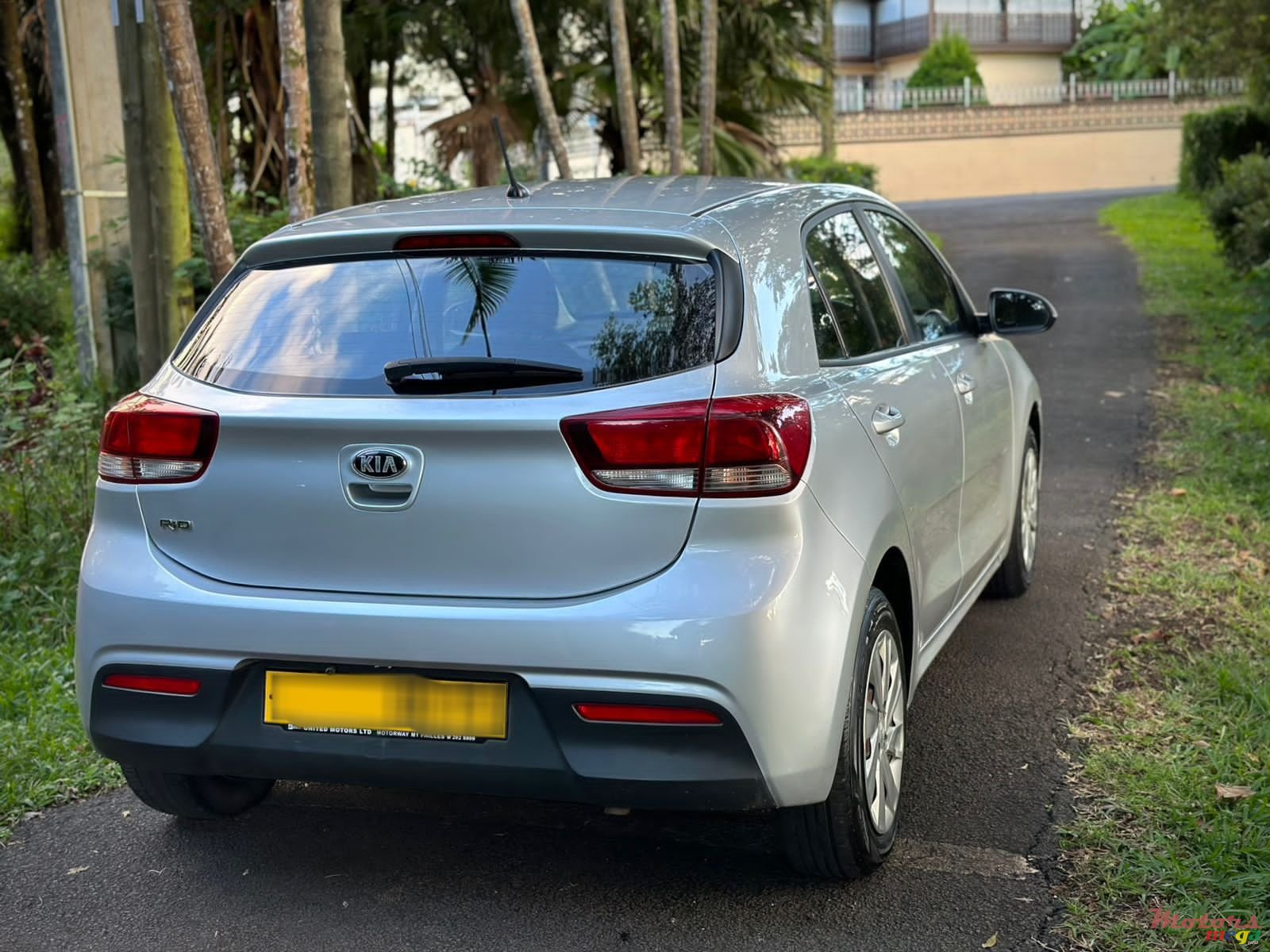 2017' Kia Rio photo #4