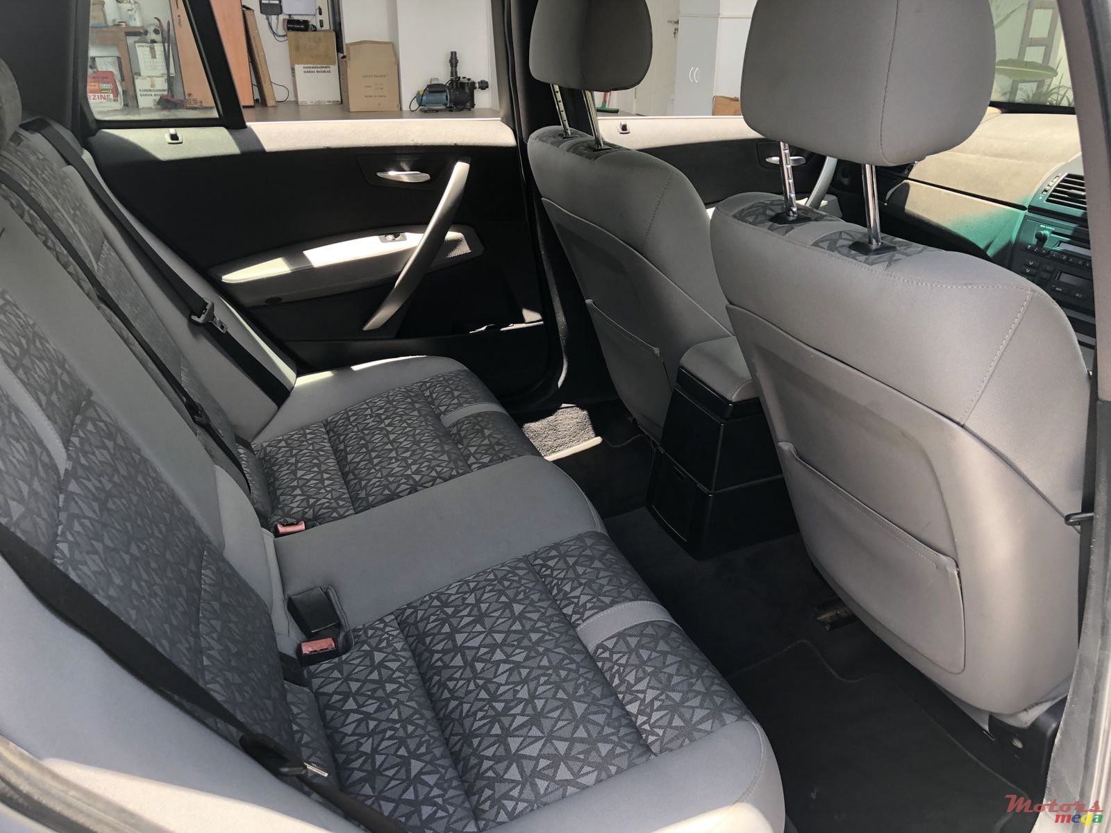 2005' BMW X3 2.0 d Pack M photo #6