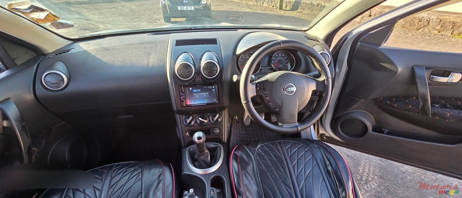 2010' Nissan Qashqai photo #7