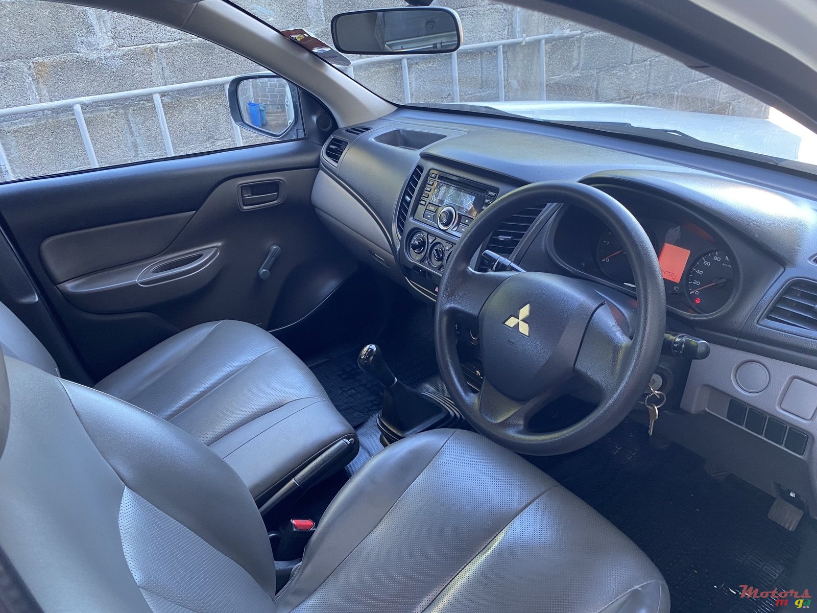 2020' Mitsubishi L 200 DiD commonrail photo #5