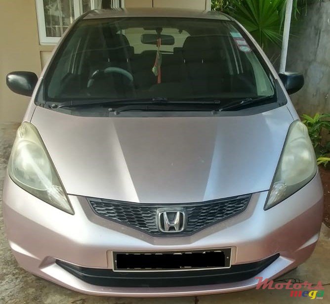 2009' Honda Jazz photo #1