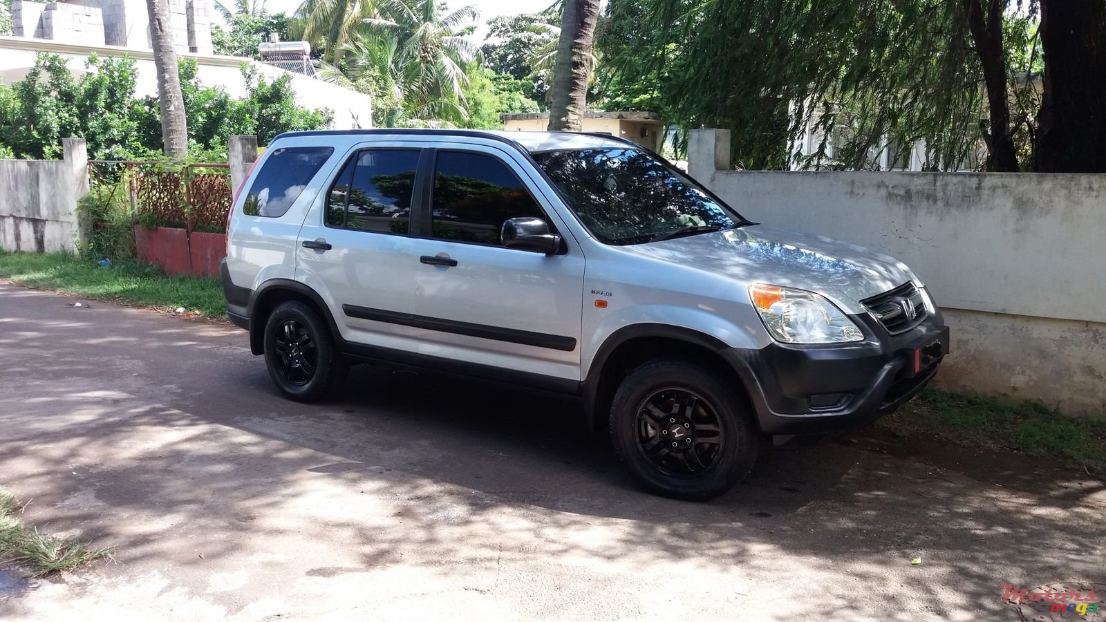 2004' Honda CR-V photo #5