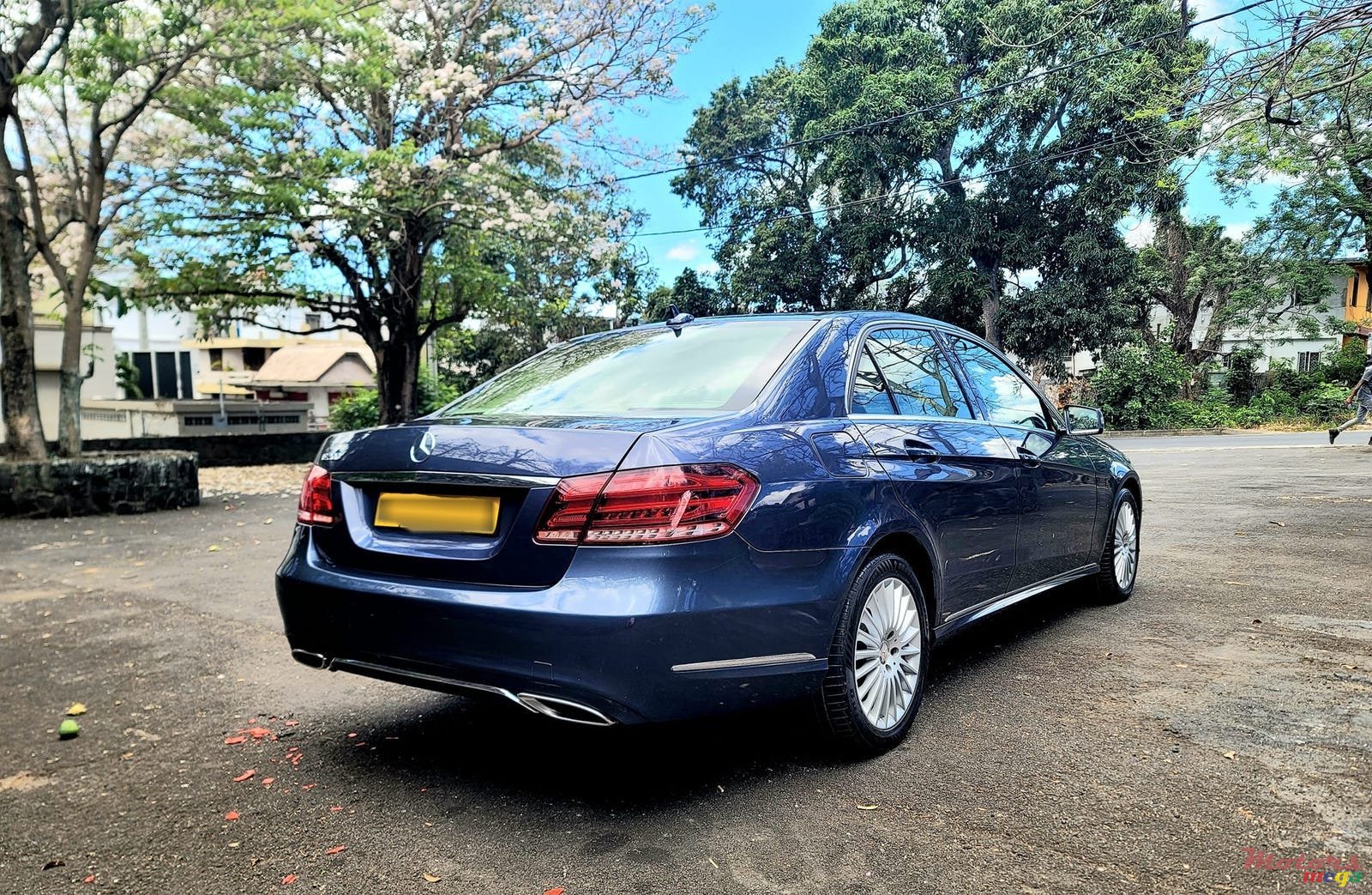 2016' Mercedes-Benz E 200 photo #4