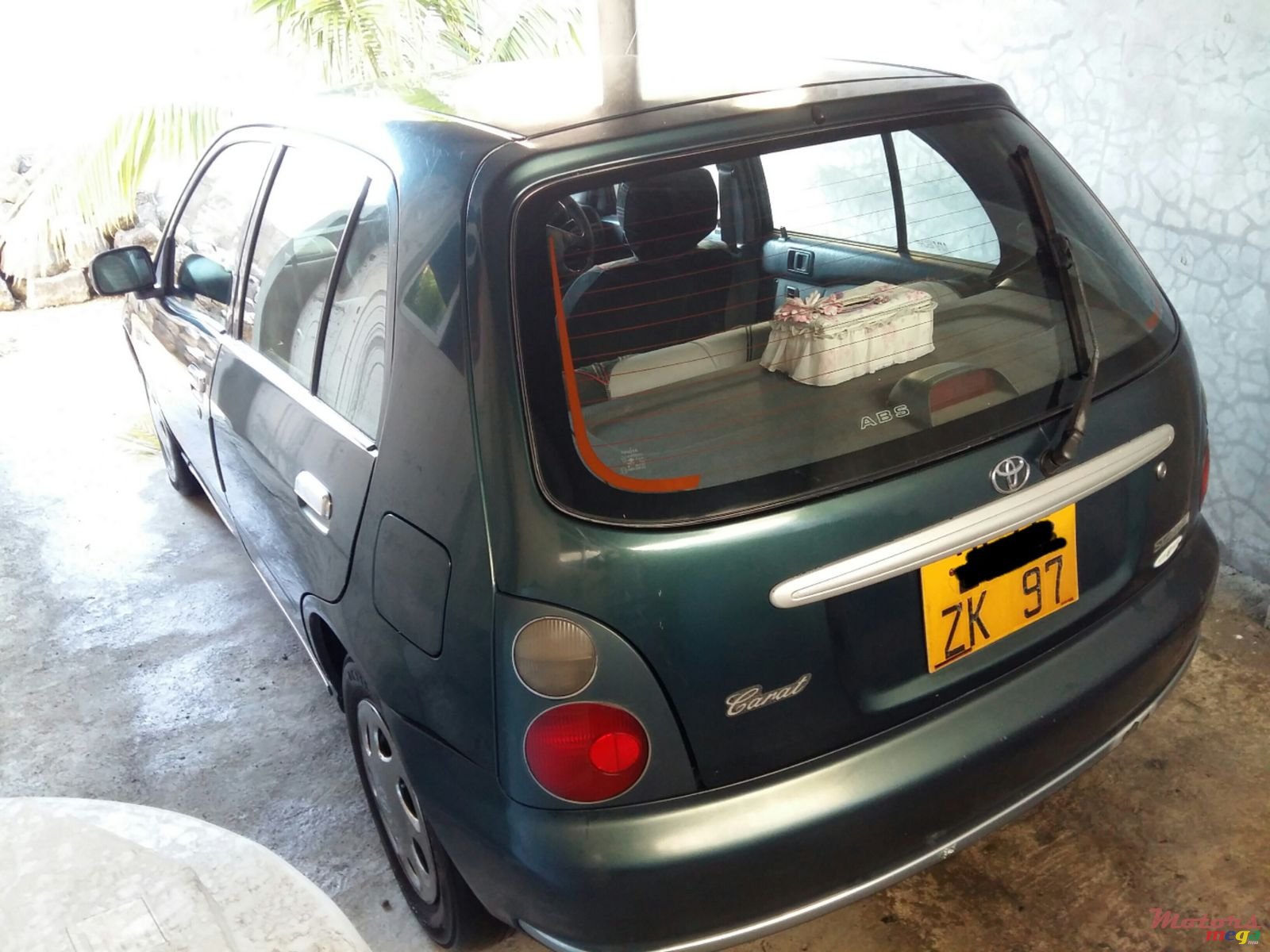 1997' Toyota Starlet Carat photo #4