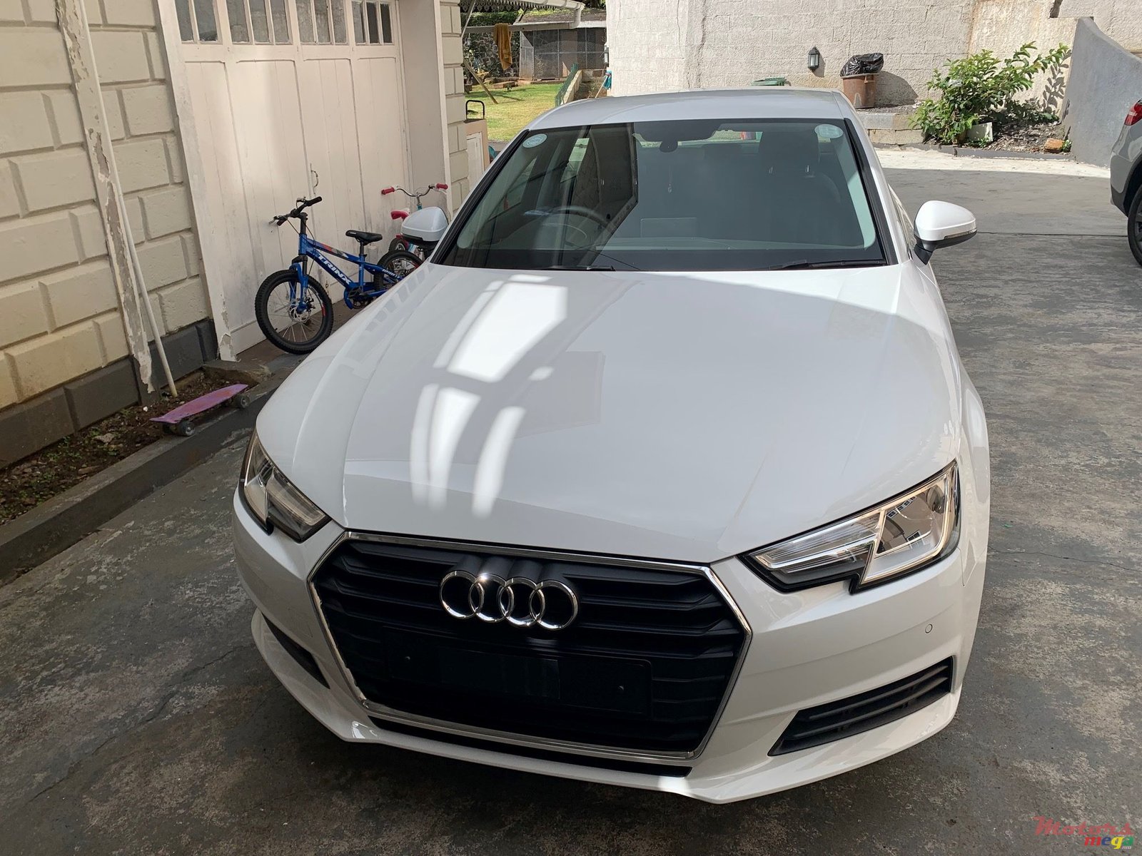 2018' Audi A4 photo #1