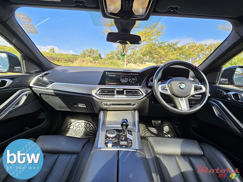 2021' BMW X6 XDRIVE 40D photo #7
