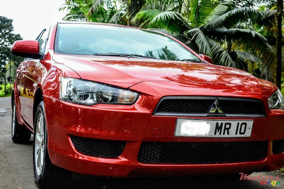 2010' Mitsubishi Lancer EX photo #1